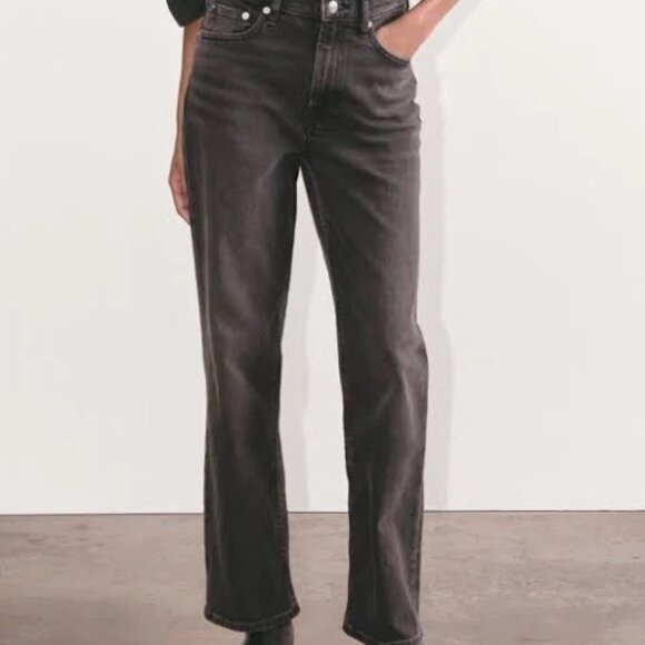 Everlane Women's High Rise Straight Jeans - Picture 2 of 9